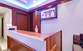 Hotel O Silver House Near Mantri Square Mall